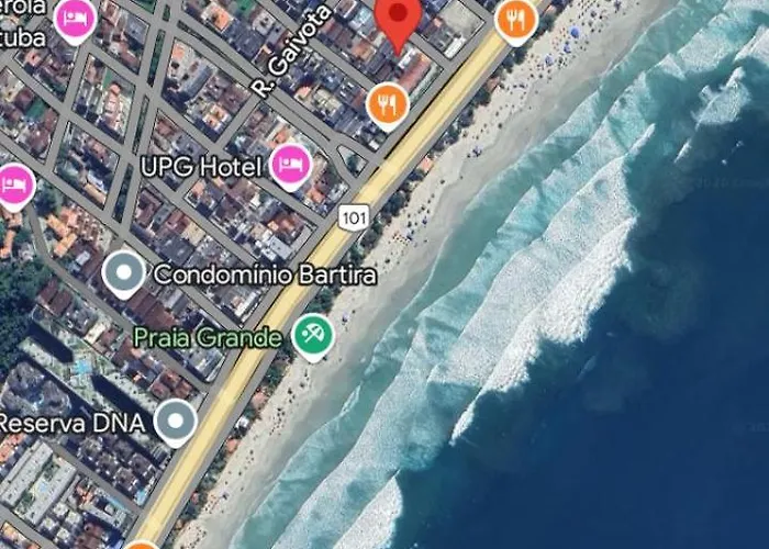 Apto térreo em , a 50 metros do mar